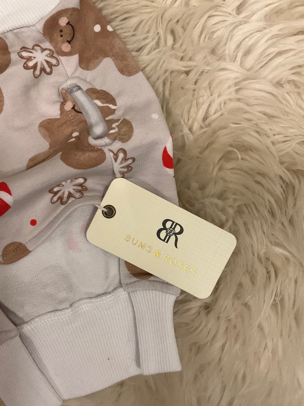 Bums & Roses Gingerbread Dog/Pet Sweatshirt - Picture 2 of 4